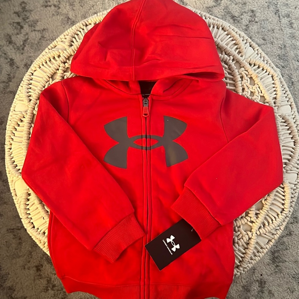 BRAND NEW Boys Under Armour Zipper Hoodie Size 4